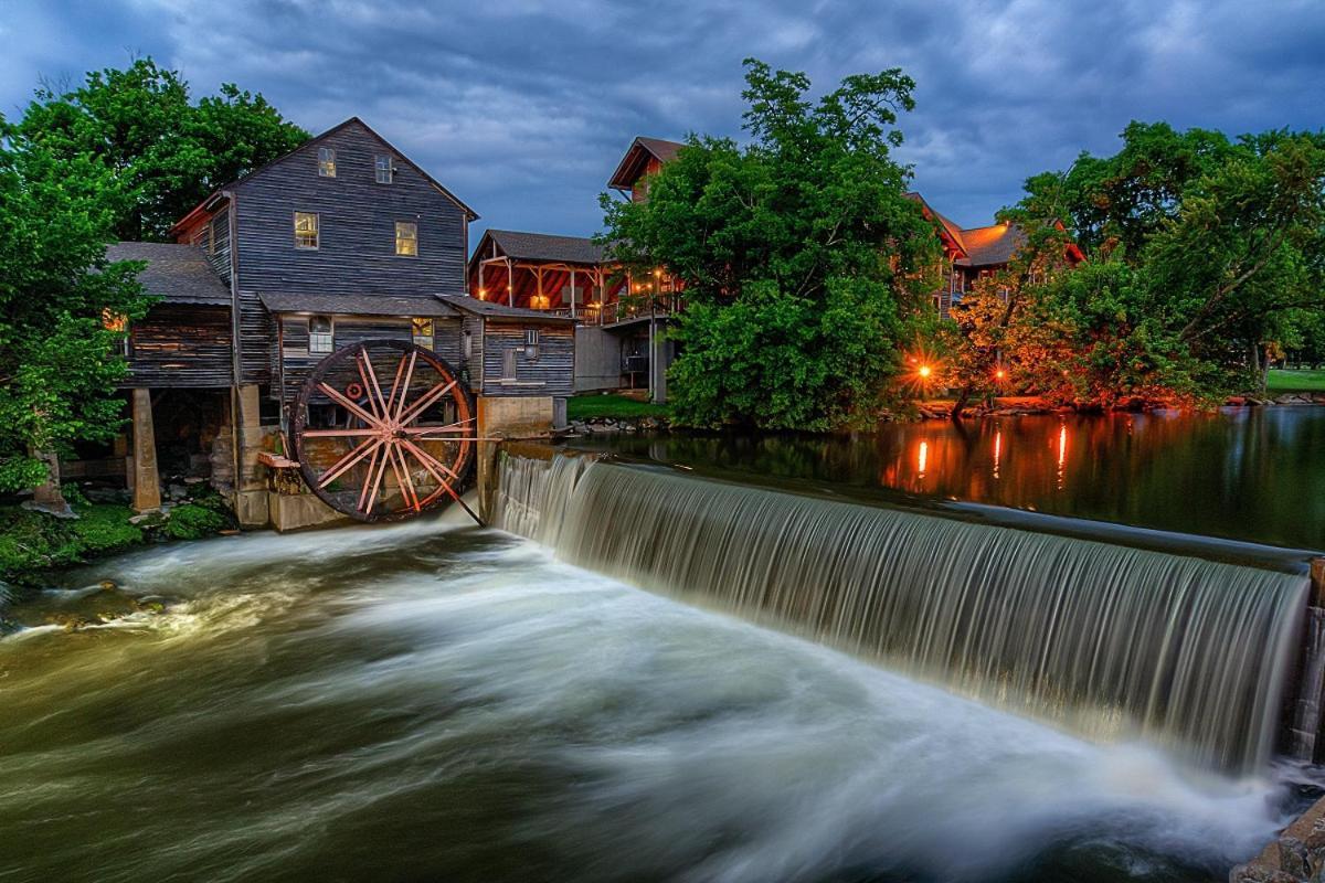 Hidden Memories, Hot Tub, 1089 Of Free Attraction Tickets For Each Paid Day, Dollywood And More Gatlinburg Bagian luar foto